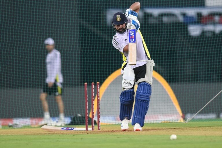 Rohit On Cusp Of Overtaking Dravid In Elite India List. Need 22 Runs To...
