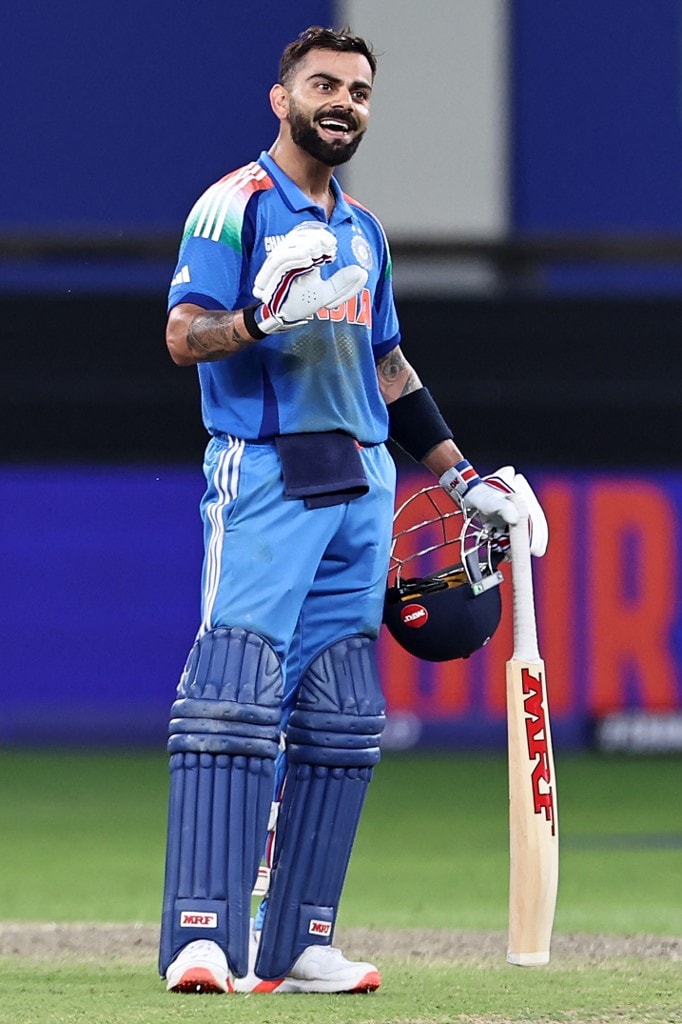 Watch: Kohli's 'Calm Down' Gesture After India's Domination vs Pak Viral