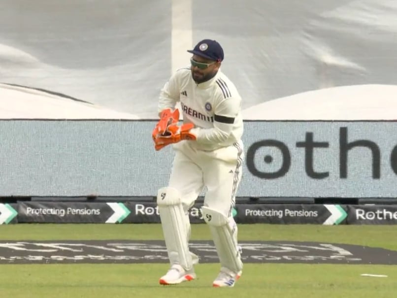 'Peak Mind Games': Rishabh Pant's 'Sensible' Ploy Results In Ben Stokes' Dismissal - Watch