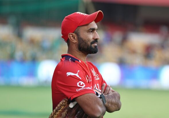 5th India vs England Test Officials' "Common Sense" Slammed By Dinesh Karthik, Nasser Hussain. Reason Is...